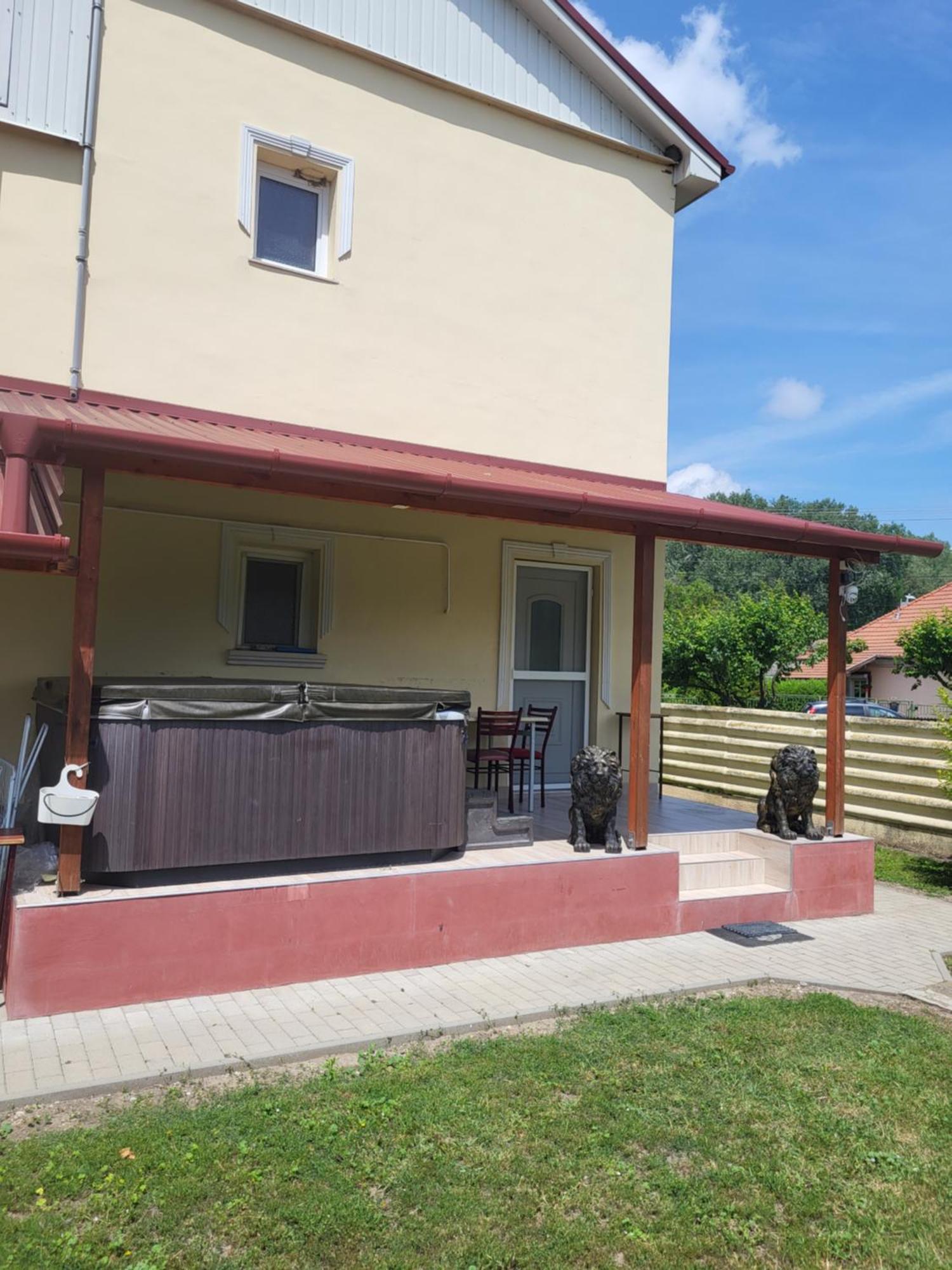 Apartament Napsugar Vendeghaz Tiszaújváros Pokój zdjęcie